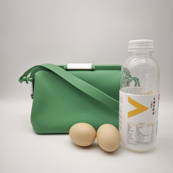Two-color silicone tote bag