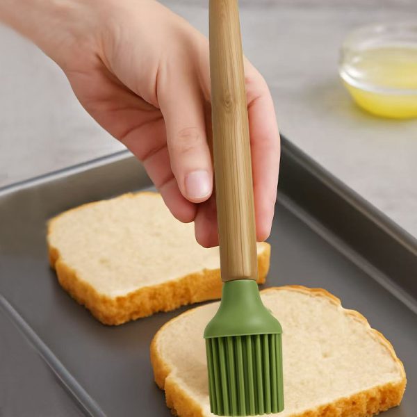 Birch silicone oil brush
