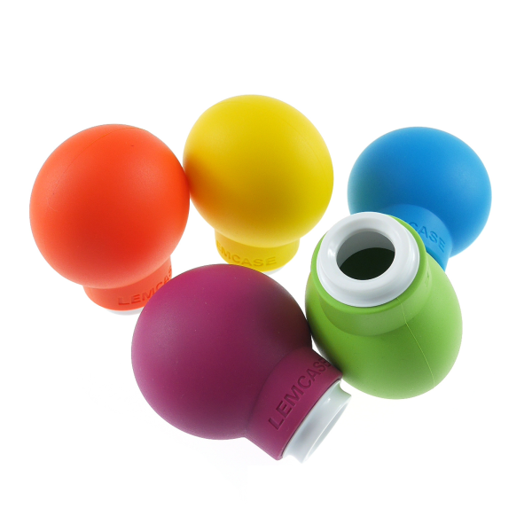 Silicone egg white separator