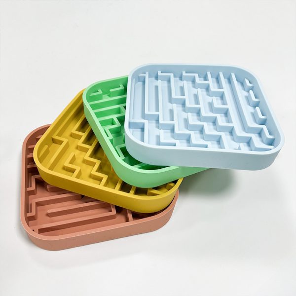 Pet slow-feeding food bowl