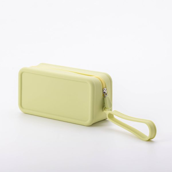 Silicone-covered small square bag