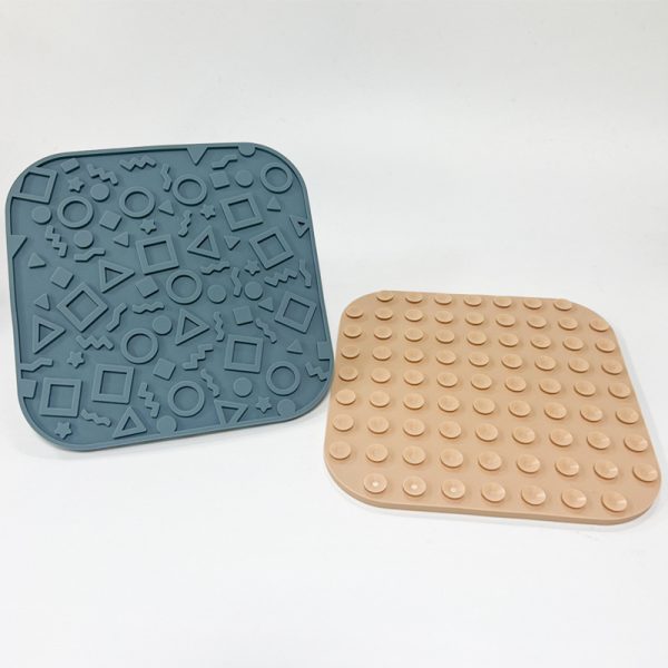 B-Pet slow-feeding food bowl