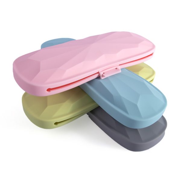 Silicone makeup brush storage bag