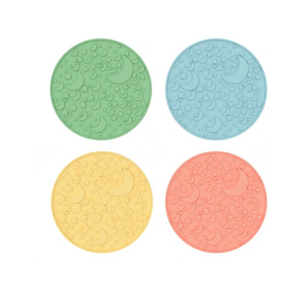 Silicone pet slow-feeding bowl