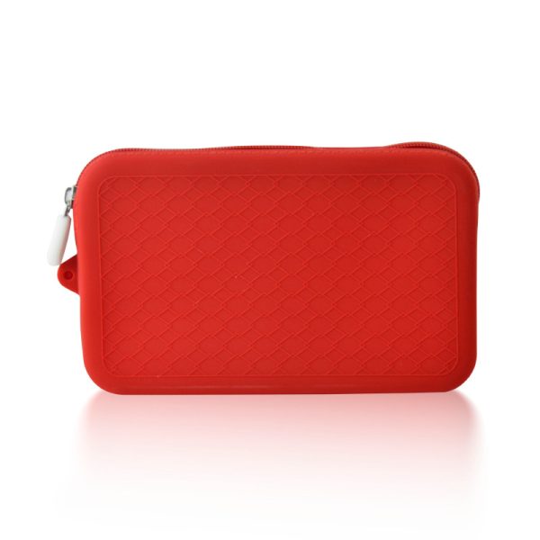 This is an eco-friendly silicone cosmetic bag