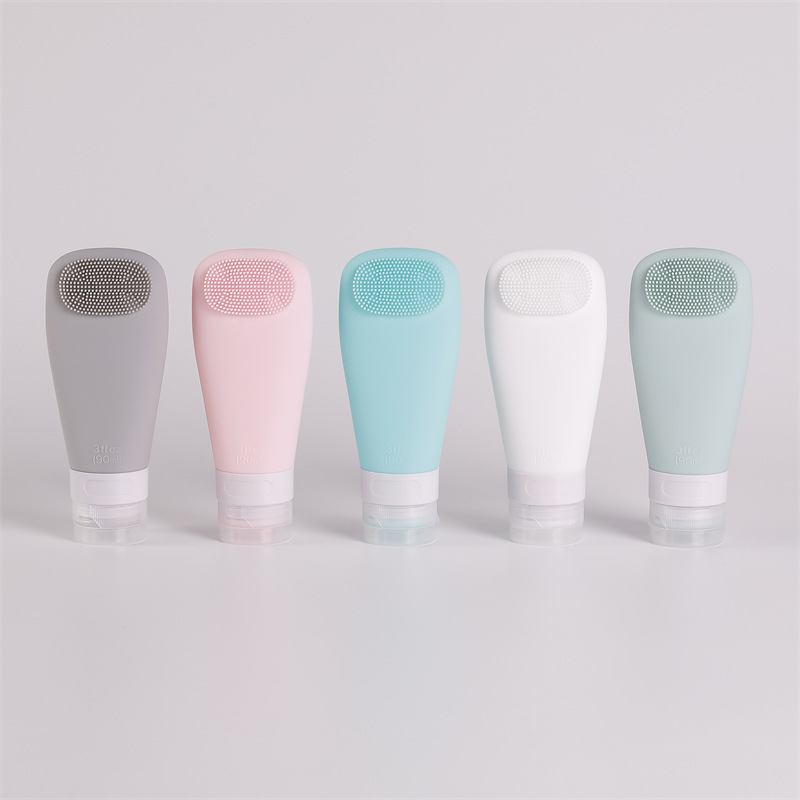 Leak-proof silicone travel bottles for toiletries with 90ml capacity, wide neck design for easy filling, and detailed dimensions.