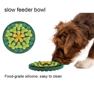 Silicone-pet-slow-feeding-bowl-pet-supplies (3) Flower-shaped silicone slow feeder dog bowl with interactive puzzle design to prevent choking and improve pet digestion.